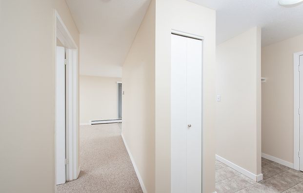Lyndon Court - Photo 1