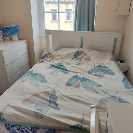 Room in a Shared House, Park Street, BS1 - Photo 3