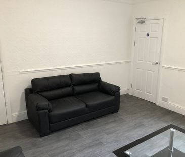 Room in a Shared House, Slade Road, B23 - Photo 2