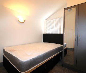 5 bedroom terraced house to rent - Photo 6