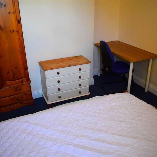 Wheatstone Road, Southsea, PO4 - Photo 1