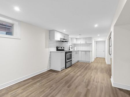 For Lease - 321 Lauder Avenue Unit# Lower, Toronto, Ontario - Photo 4