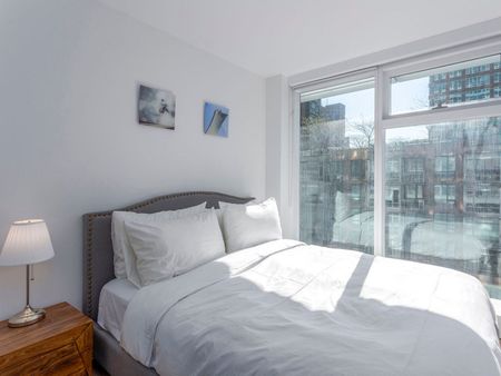 Richards Street - Photo 3