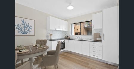 Renovated ground floor unit - Photo 4