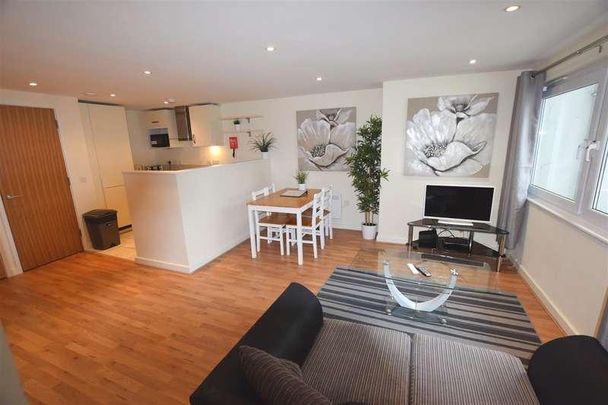 Paramount, Beckhampton Street, SN1 - Photo 1