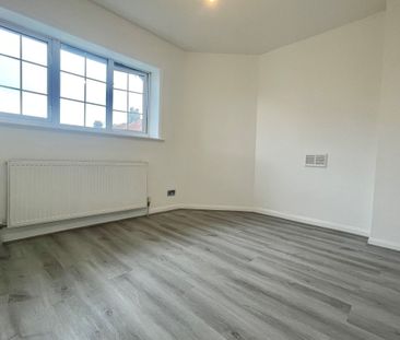 Angola Road, WORTHING - Photo 5