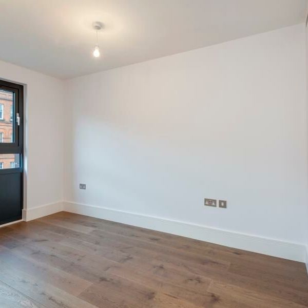 2 Bedroom Flat To Let - Photo 1