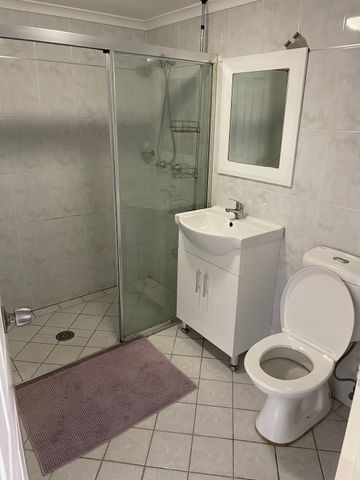 Beaconsfield - Photo 4