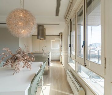 Excellent 1 Bedroom penthouse for rent in El Carmen, Valencia - Photo 6