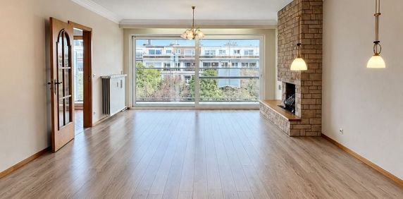 Appartement te huur in Deurne voor € 1.250 met 3 slaapkamers - Photo 2