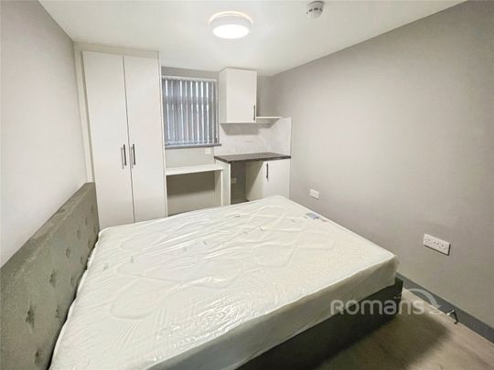 1 bedroom property to rent - Photo 1