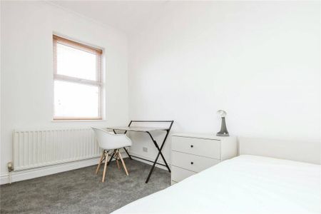 6 Bed Semi-Detached House, Cassell Road, BS16 - Photo 3