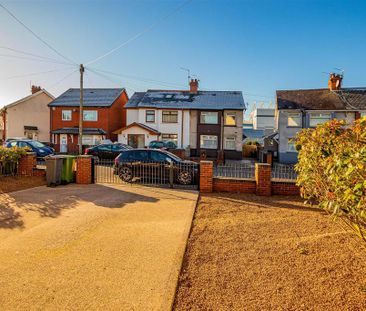 3 bedroom semi-detached house to rent - Photo 5