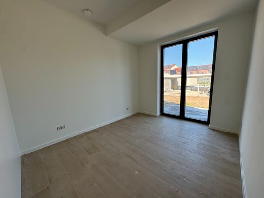 GLOEDNIEUW glvl app met 3 slaapkamers en tuin! - Foto 1