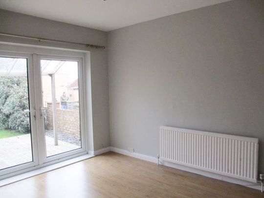 Farncombe Street, Godalming, Surrey, GU7 - Photo 1