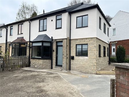 49 Newsome Road, Huddersfield, HD4 - Photo 3