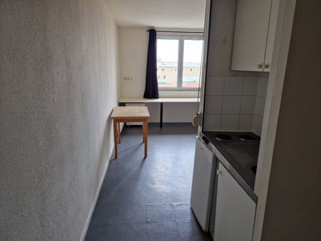 Location Appartement 1 pièce 20m² REIMS 51100 - Photo 3