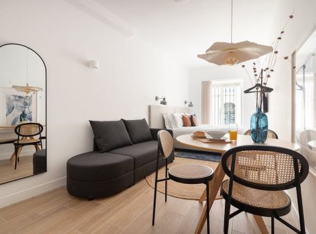 Travessa Convento das Bernardas, Lisbon, Lisbon 1200-638 - Photo 4