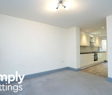 2 Bed property for rent - Photo 1