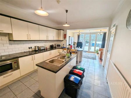 1 bedroom in a house share to rent - Photo 5
