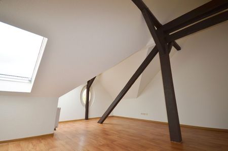 Charmante und großzügige Dachgeschosswohnung! - Photo 5