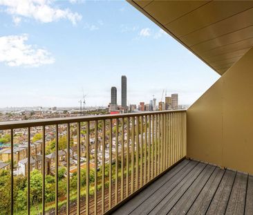 Discover the epitome of contemporary living in this sophisticated o... - Photo 2