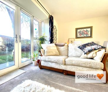 Ashford Road, Farringdon, Sunderland - Photo 3
