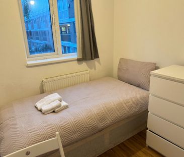 LOVELY SINGLE ROOM IN EAST PUTNEY! - Photo 1