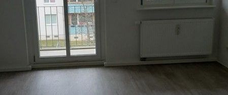 Attraktiv: schöne 3-Zimmer-Wohnung! - Foto 1