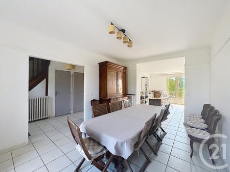 Location Maison 8 pièces 152m² PONTHIERRY 77310 - Photo 4