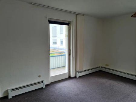 1-Zimmer-Mietwohnung mit Balkon in der Nähe von Symrise, Internat am Solling zu vermieten - Photo 5