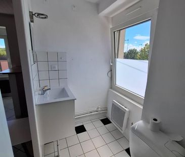Location / Studio meublé - Photo 1