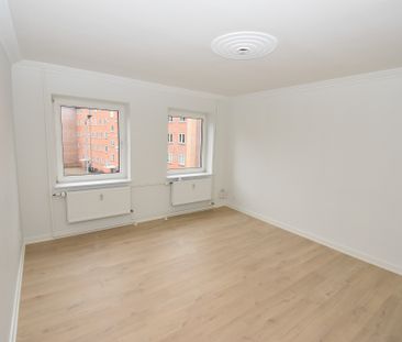 Nyrenoveret lejlighed med lys og kvalitet i Aalborg - Photo 4