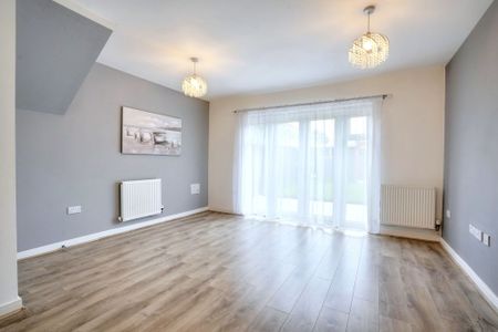2 bed end of terrace house to rent in Friars Court, Maidstone, ME15 - Photo 5