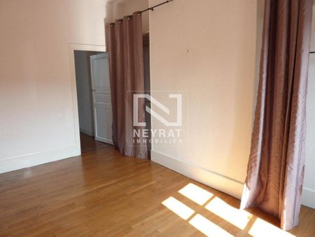 Location Appartement 4 pièces 107m² AUTUN 71400 - Photo 5