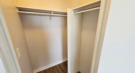 For Lease - 181 Village Green Square Unit# 1215, Toronto, Ontario - Photo 5