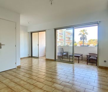 Location appartement 1 pièce, 28.00m², Le Cannet - Photo 4