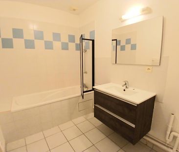 Location Appartement 3 pièces 60m² DOMPIERRE SUR MER 17139 - Photo 6