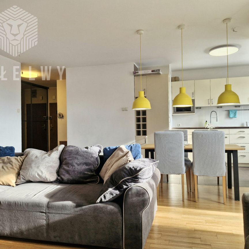 3 pokojowe z garażem i dużym balkonem - Zdjęcie 1