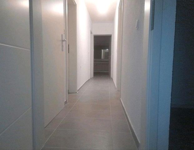 Erstbezug nach Voll-Sanierung.2 Zi Ludwigshafen Mundenheim - Photo 1