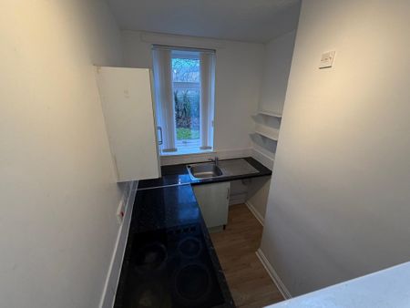 Elmvale Row, Springburn | £695 Monthly - Photo 4