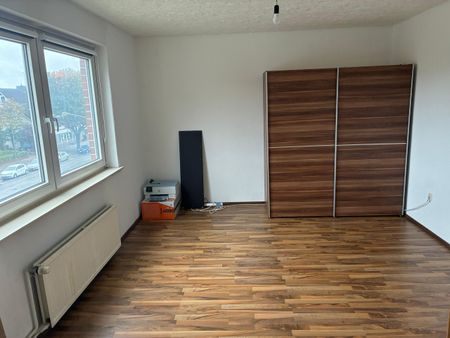 Dicht zur UNI, 2 Zi.-Whg. ca. 63qm in der Ratzeburger Allee 92, FREI zum 01.01.2026 - Photo 3