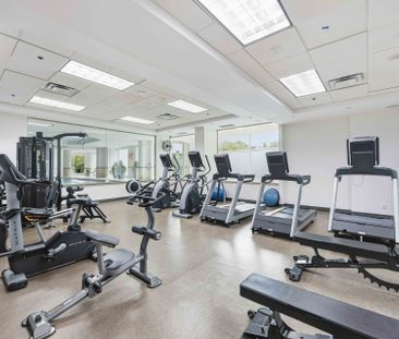 For Lease - 300 Bloor Street Unit# 2507, Toronto, Ontario - Photo 6