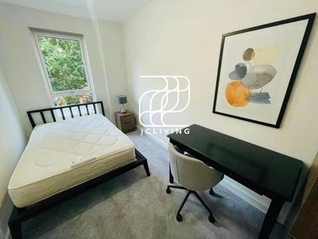 3 bedroom flat to rent - Photo 5