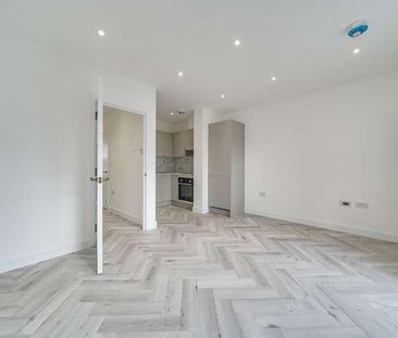 Lion Road, Bexleyheath, DA6 - Photo 1