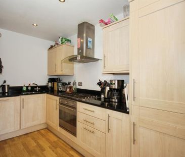 2 bedroom property to rent - Photo 5