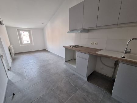 Location Appartement 2 pièces 26m² - Photo 2