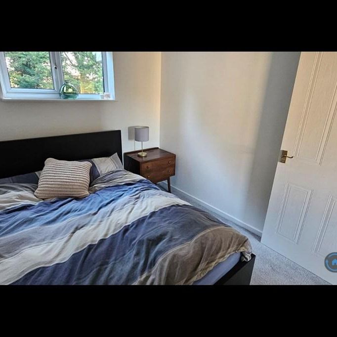 4 bedroom detached house to rent - Photo 1