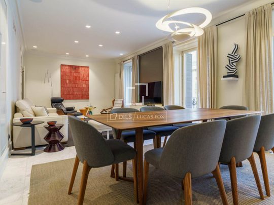 Excellent 2 Bedroom apartment for rent in Castellana, Madrid - Photo 1