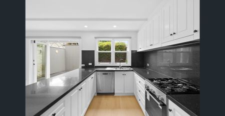 Prime Location with a Beautifully Presented Period Style Home - Photo 5